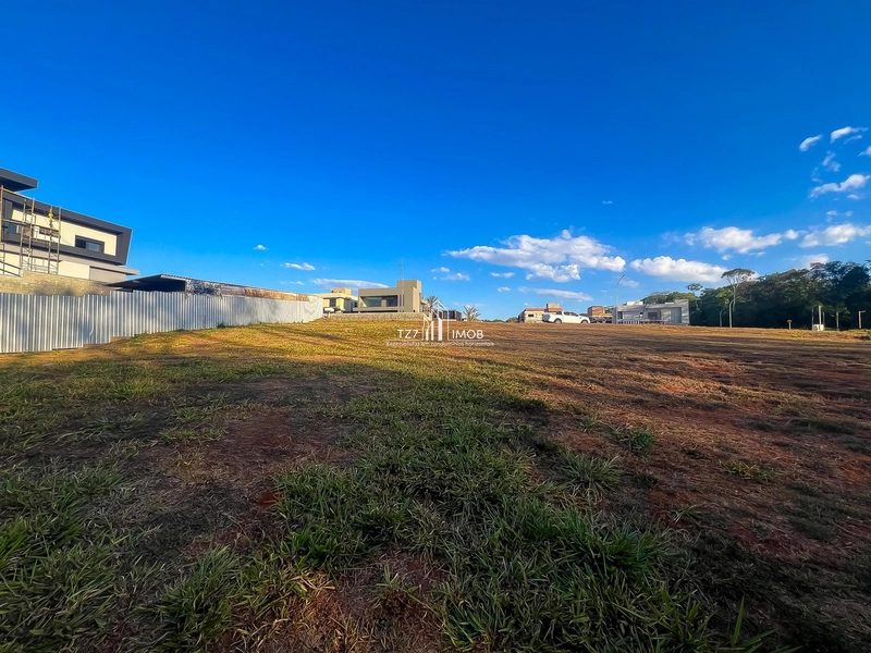 Ágio Jardins França, lote com 593,68 m², fundo para mata.: 5ª foto da galeria de imagens do imóvel