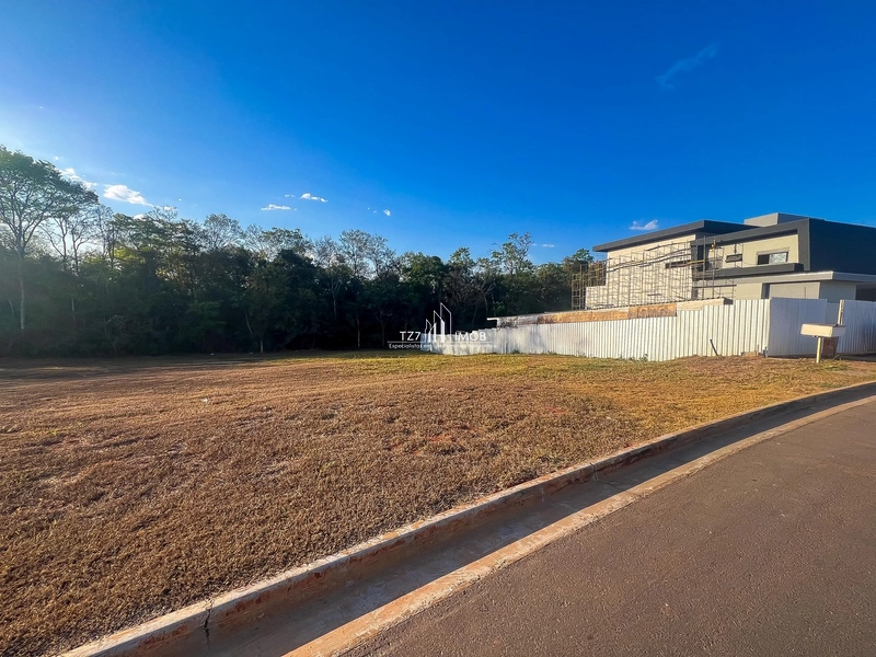 Ágio Jardins França, lote com 593,68 m², fundo para mata.: 2ª foto da galeria de imagens do imóvel