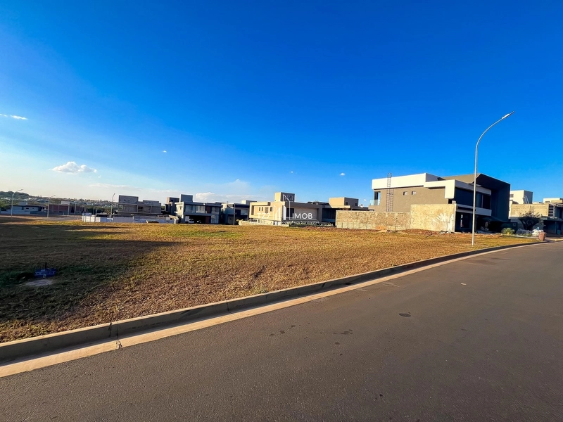 Lote Jardins França, lote com 506,30 m², parte alta do condomínio.: 2ª foto da galeria de imagens do imóvel