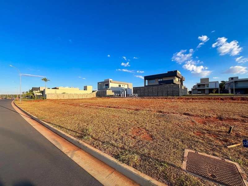 Lote Jardins França, lote com 409,46 m², parte alta do condomínio.: 3ª foto da galeria de imagens do imóvel