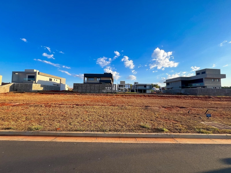 Lote Jardins França, lote com 409,46 m², parte alta do condomínio.: 1ª foto da galeria de imagens do imóvel