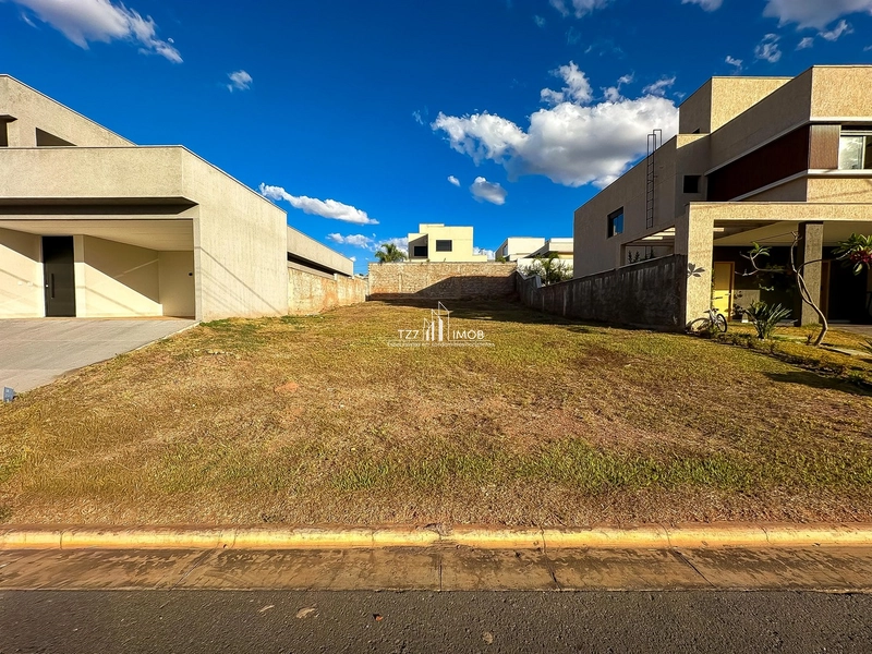 Lote plano Jardins Porto - Lote com 316,26 m²: 1ª foto da galeria de imagens do imóvel