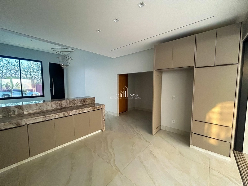 Linda Casa térrea com 3 suítes plenas, incluindo uma suíte master.: 9ª foto da galeria de imagens do imóvel
