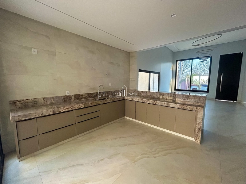 Linda Casa térrea com 3 suítes plenas, incluindo uma suíte master.: 8ª foto da galeria de imagens do imóvel