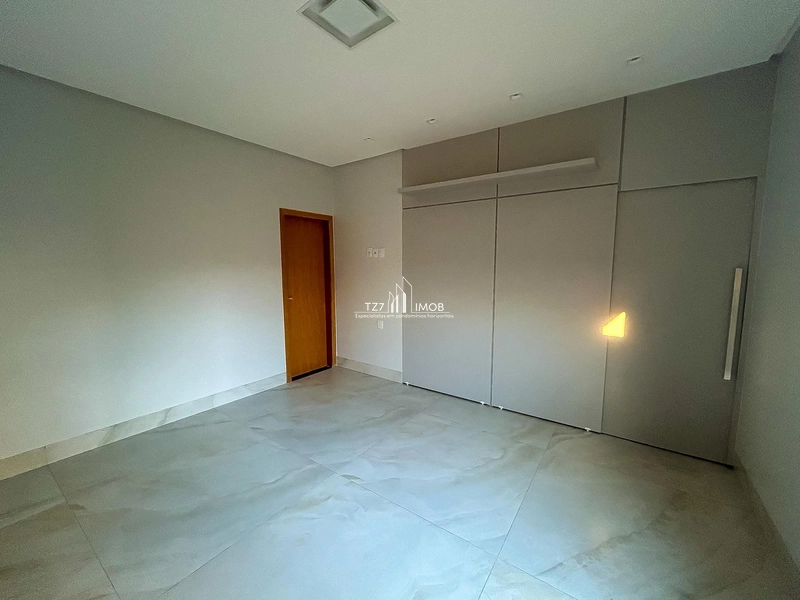 Linda Casa térrea com 3 suítes plenas, incluindo uma suíte master.: 20ª foto da galeria de imagens do imóvel