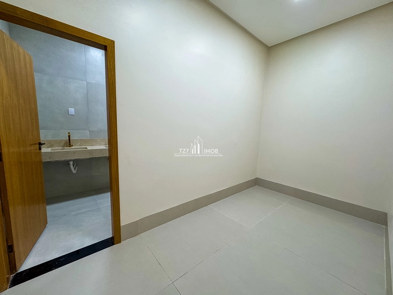 Casa térrea com 4 suítes plenas, incluindo uma master com closet.: 19ª foto da galeria de imagens do imóvel
