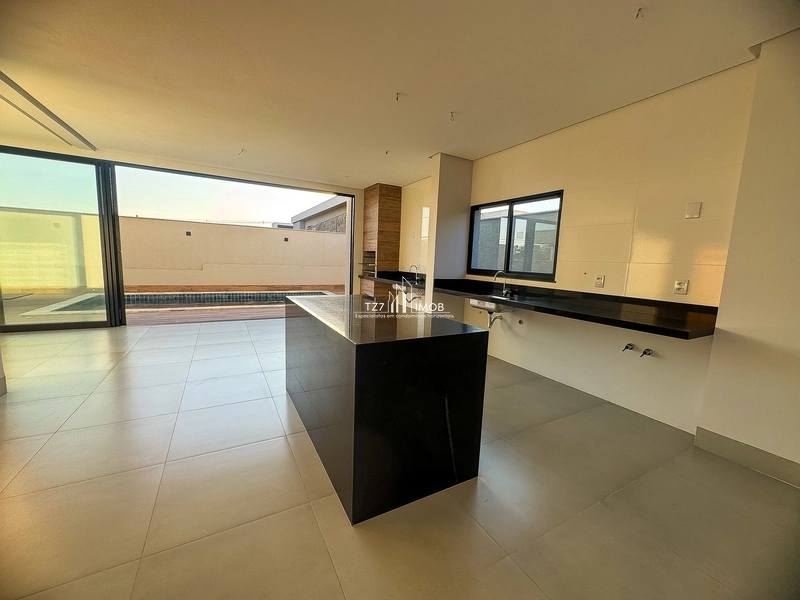 Sobrado com 4 suítes plenas, incluindo uma master com closet.: 6ª foto da galeria de imagens do imóvel