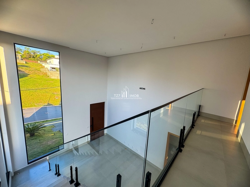 Sobrado com 4 suítes plenas, incluindo uma master com closet.: 16ª foto da galeria de imagens do imóvel