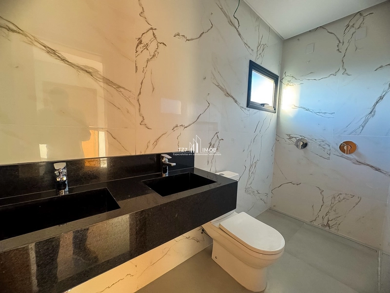 Sobrado com 4 suítes plenas, incluindo uma master com closet.: 25ª foto da galeria de imagens do imóvel
