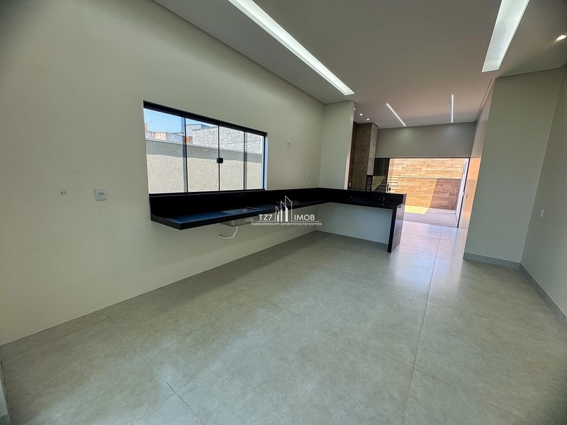 Casa térrea com 3 suítes plenas Localizada no Condomínio Jardim Veneza: 9ª foto da galeria de imagens do imóvel