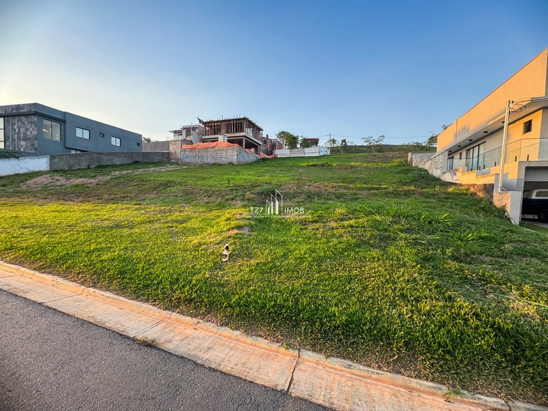 Jardins Nápoles - Lote em oportunidade com 431,58 m² -: 1ª foto da galeria de imagens do imóvel