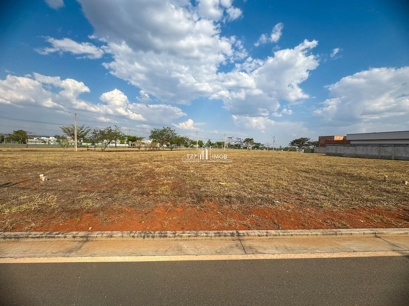 Lote Terras Alpha 1 - Lote com 360,02 m² - Quitado e Registrado.: 2ª foto da galeria de imagens do imóvel
