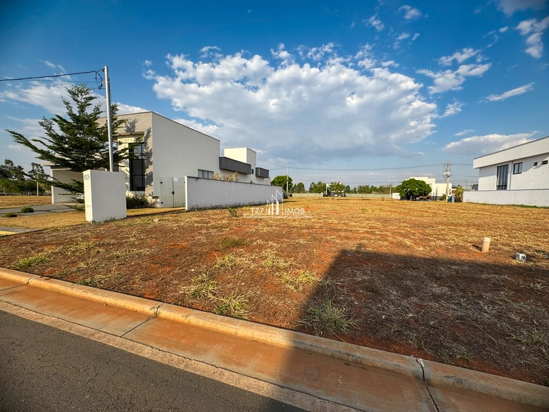 Lote Terras Alpha 2 - Lote com 304,24 m² - Quitado e Registrado.: 3ª foto da galeria de imagens do imóvel