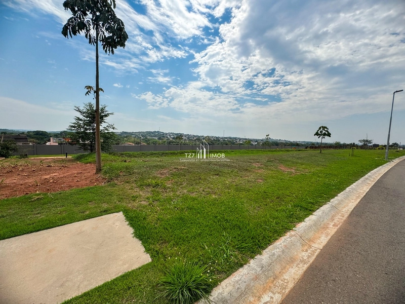 Lote Quitado e registrado no Plateau Dor Privilege.: 5ª foto da galeria de imagens do imóvel
