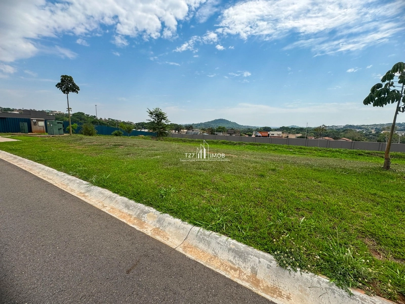 Lote Quitado e registrado no Plateau Dor Privilege.: 3ª foto da galeria de imagens do imóvel