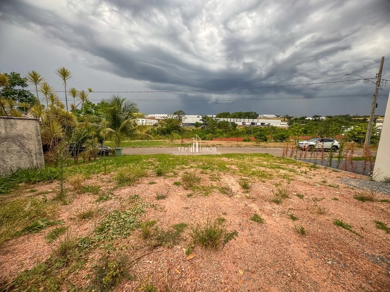 Condomínio Jardim Veneza- Lote com 360,00m²- Lote Quitado e Registrado: 4ª foto da galeria de imagens do imóvel