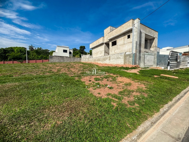 Condomínio Jardins Barcelona - Lote plano, com 300,00 m² -: 2ª foto da galeria de imagens do imóvel