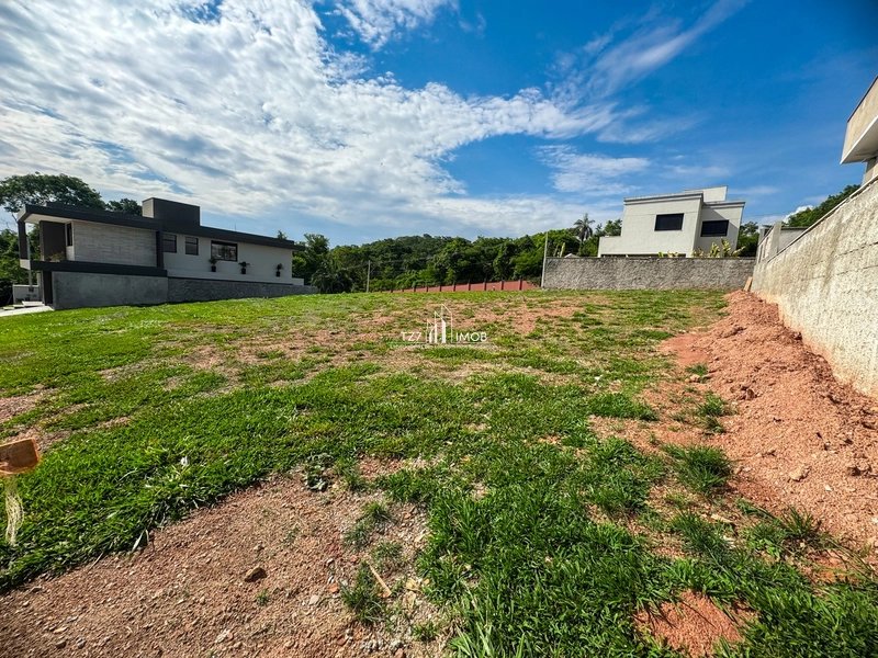 Condomínio Jardins Barcelona - Lote plano, com 300,00 m² -: 3ª foto da galeria de imagens do imóvel