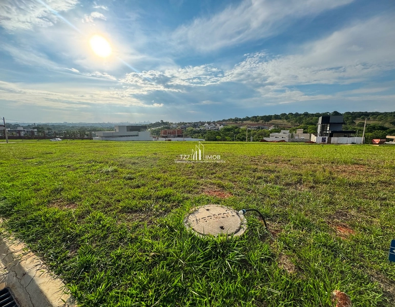 Condomínio Jardins Parma - Lote plano, linda vista para Goiânia.: 3ª foto da galeria de imagens do imóvel