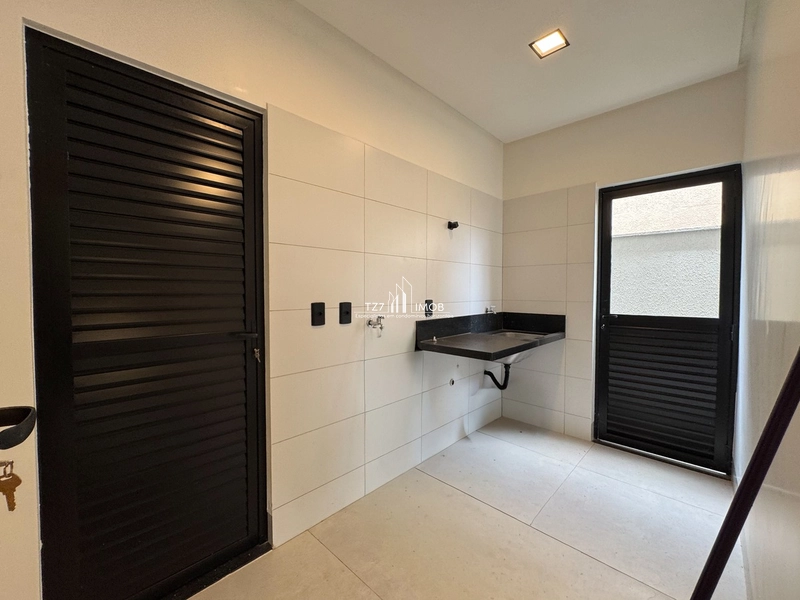 Sobrado com 4 Quartos sendo 3 suítes amplas + Home reversível.: 24ª foto da galeria de imagens do imóvel