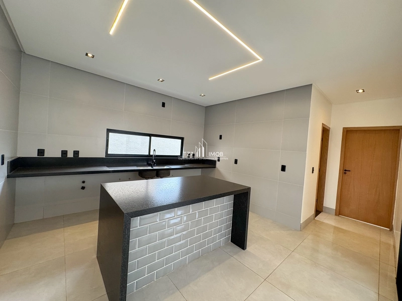 Sobrado com 4 Quartos sendo 3 suítes amplas + Home reversível.: 11ª foto da galeria de imagens do imóvel