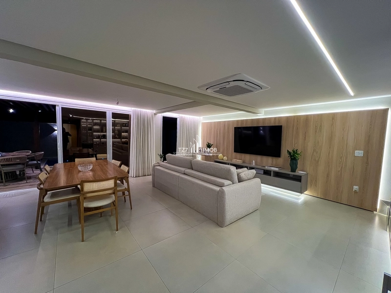 Sobrado Mobiliado com 3 Suítes Plenas + Office.: 7ª foto da galeria de imagens do imóvel