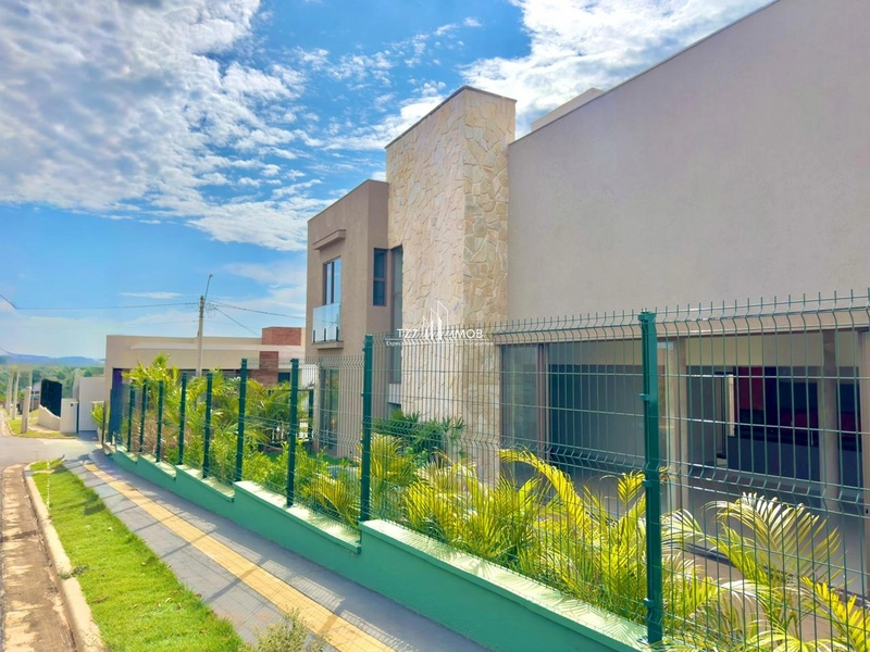 Sobrado Jardins Capri – Casa de Esquina, Pronta para morar!: 5ª foto da galeria de imagens do imóvel