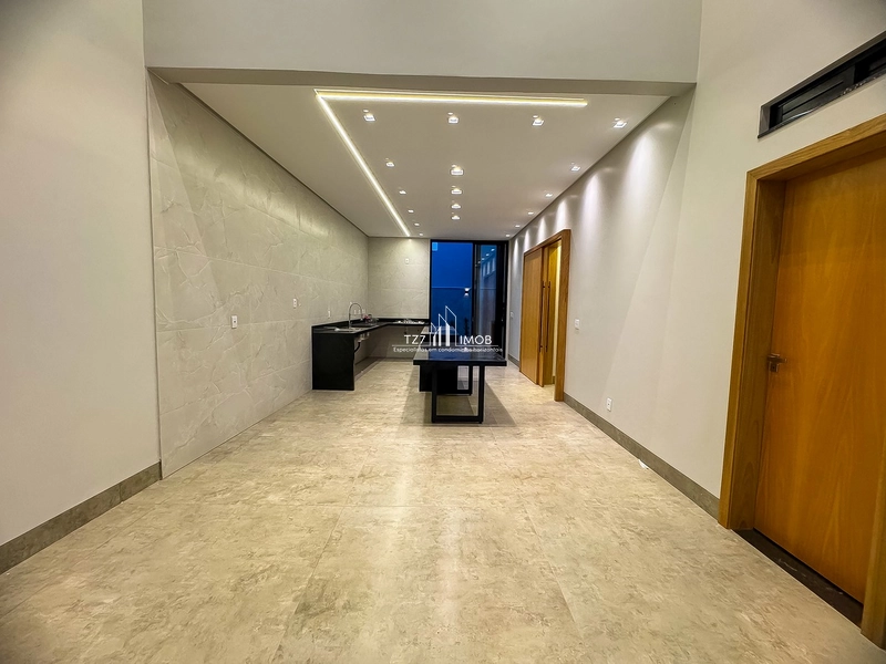 Casa Térrea com 3 Suítes Plenas + Home Office no Jardins Capri.: 5ª foto da galeria de imagens do imóvel