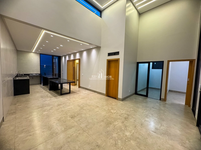 Casa Térrea com 3 Suítes Plenas + Home Office no Jardins Capri.: 4ª foto da galeria de imagens do imóvel