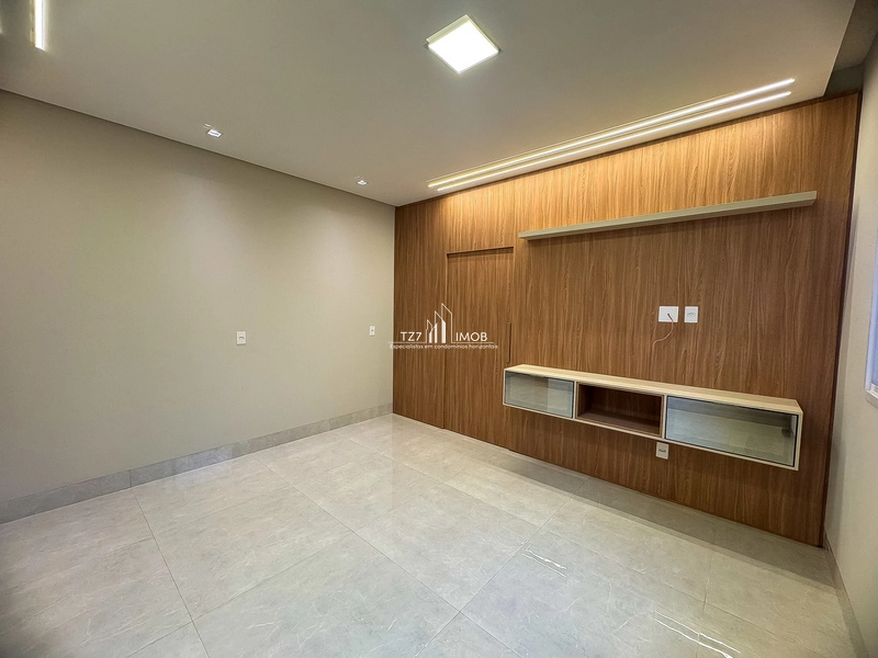 Casa Térrea com 3 Suítes Plenas e Fachada Imponente, com armários.: 22ª foto da galeria de imagens do imóvel