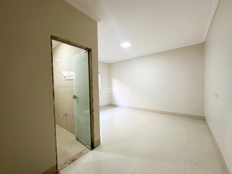 Casa térrea com 3 suítes plenas sendo uma master, completa em armários: 14ª foto da galeria de imagens do imóvel