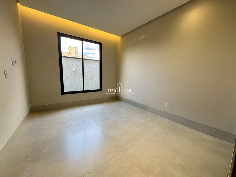 Casa Térrea com 4 suítes plenas, incluindo uma master.: 24ª foto da galeria de imagens do imóvel