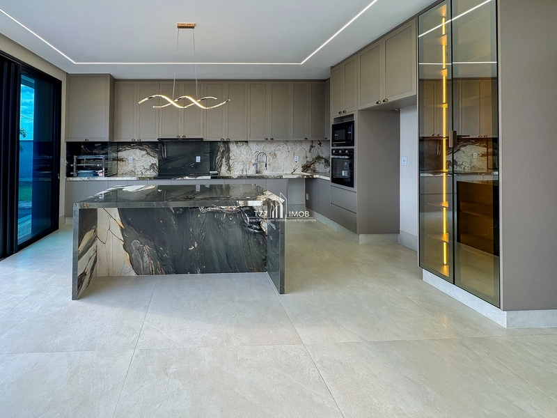 Casa Térrea com 4 suítes plenas, incluindo uma master.: 11ª foto da galeria de imagens do imóvel