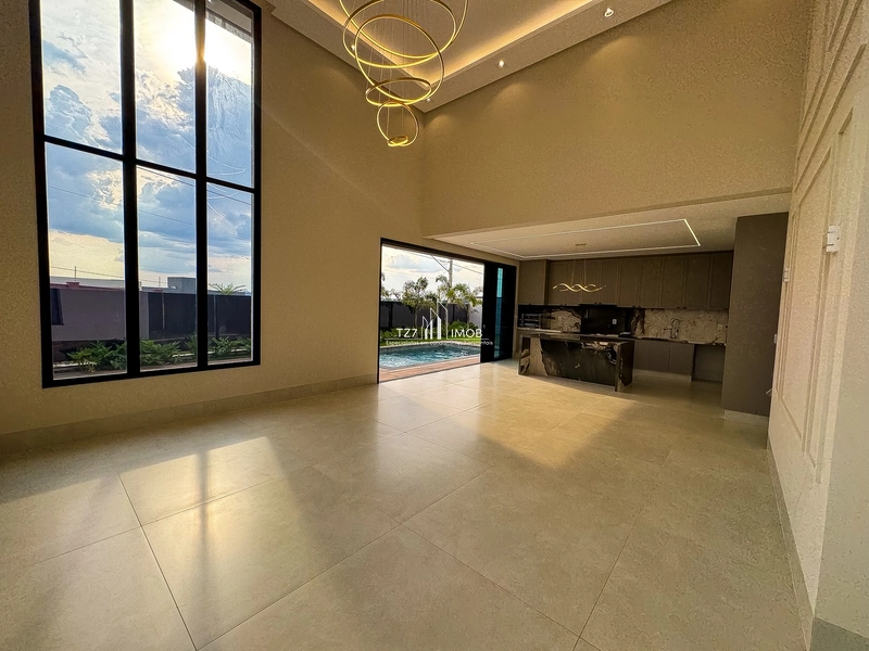 Casa Térrea com 4 suítes plenas, incluindo uma master.: 7ª foto da galeria de imagens do imóvel