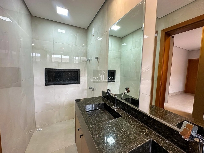 Casa Térrea com 3 suítes plenas- localizada no Jardins Nápoles.: 18ª foto da galeria de imagens do imóvel