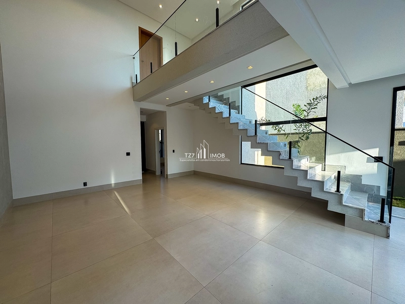 Sobrado com 4 suítes plenas, incluindo uma master com duplo closet.: 6ª foto da galeria de imagens do imóvel