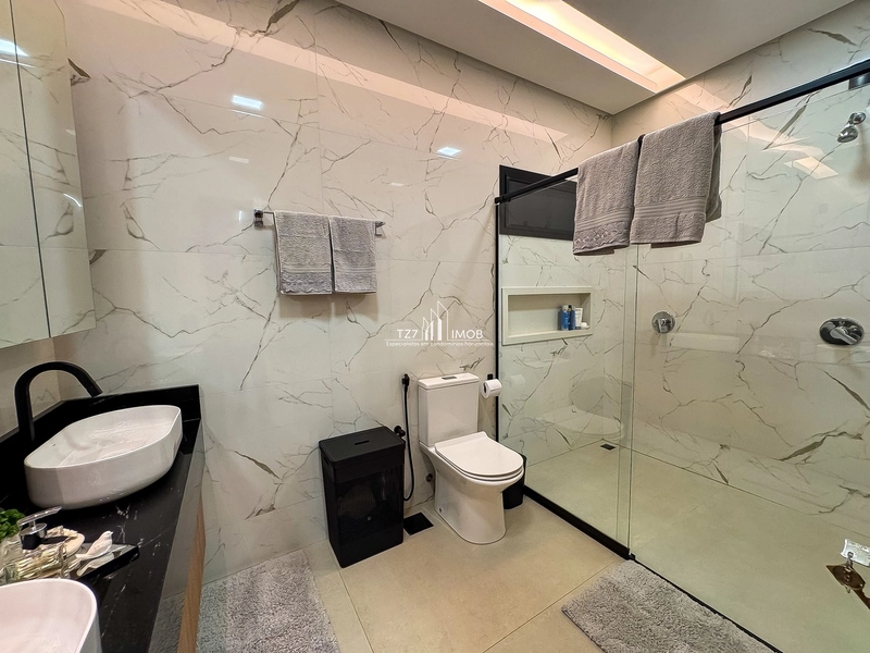 Casa Térrea com 4 quartos, sendo 3 suítes plenas.: 35ª foto da galeria de imagens do imóvel