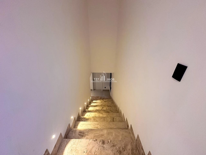 Belíssima casa subtérrea com vista única, sendo 4 suítes plenas.: 20ª foto da galeria de imagens do imóvel