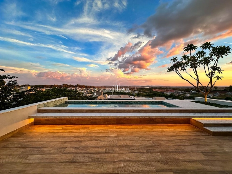 Belíssima casa subtérrea com vista única, sendo 4 suítes plenas.: 13ª foto da galeria de imagens do imóvel