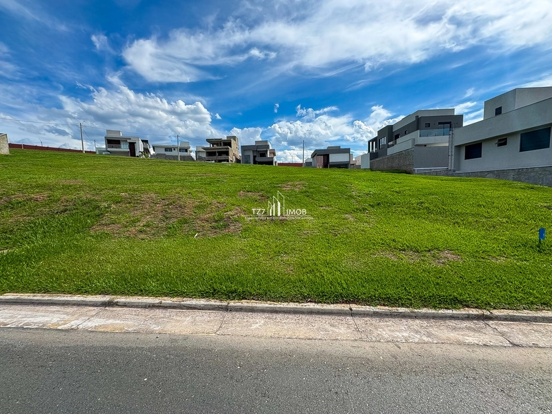 Lote Jardins Barcelona com 300,02 m² - Entrada de R$ 33.002,20: 2ª foto da galeria de imagens do imóvel