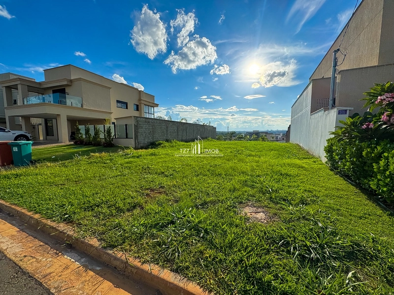 Lote Jardins Capri com 263,69 m² - Entrada de R$ 21.753,60