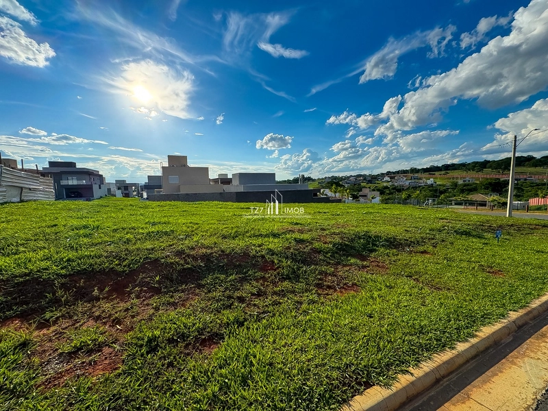 Lote Jardins Capri com 250,00 m² - Entrada de R$ 21.753,60: 2ª foto da galeria de imagens do imóvel