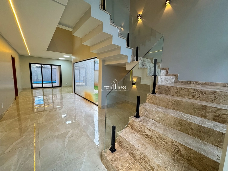 Sobrado com 3 suítes plenas, incluindo uma suíte master com closet.: 4ª foto da galeria de imagens do imóvel