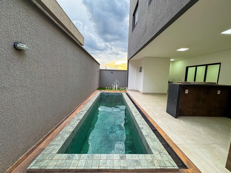 Sobrado com 3 suítes plenas, incluindo uma suíte master com closet.: 11ª foto da galeria de imagens do imóvel