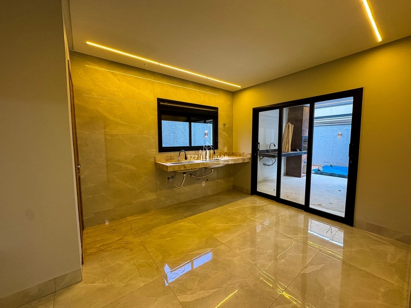 Sobrado com 3 suítes plenas, incluindo uma suíte master com closet.: 8ª foto da galeria de imagens do imóvel