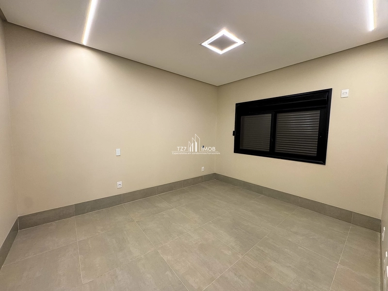 Casa térrea com 3 suítes plenas, sendo uma máster, no Jardins Capri.: 19ª foto da galeria de imagens do imóvel