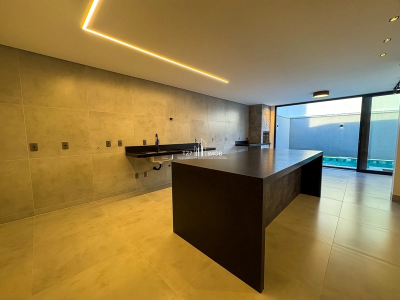 Sobrado com 4 dormitórios, incluindo 3 suítes plenas, sendo uma master: 7ª foto da galeria de imagens do imóvel