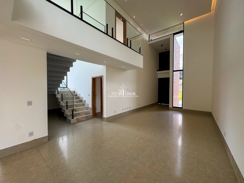 Sobrado com 4 suítes plenas, incluindo uma suíte térrea.: 7ª foto da galeria de imagens do imóvel