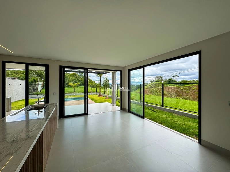 Sobrado com 4 suítes plenas sendo a master com closet.: 11ª foto da galeria de imagens do imóvel