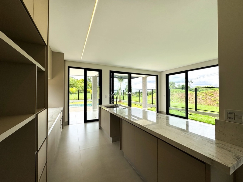 Sobrado com 4 suítes plenas sendo a master com closet.: 9ª foto da galeria de imagens do imóvel